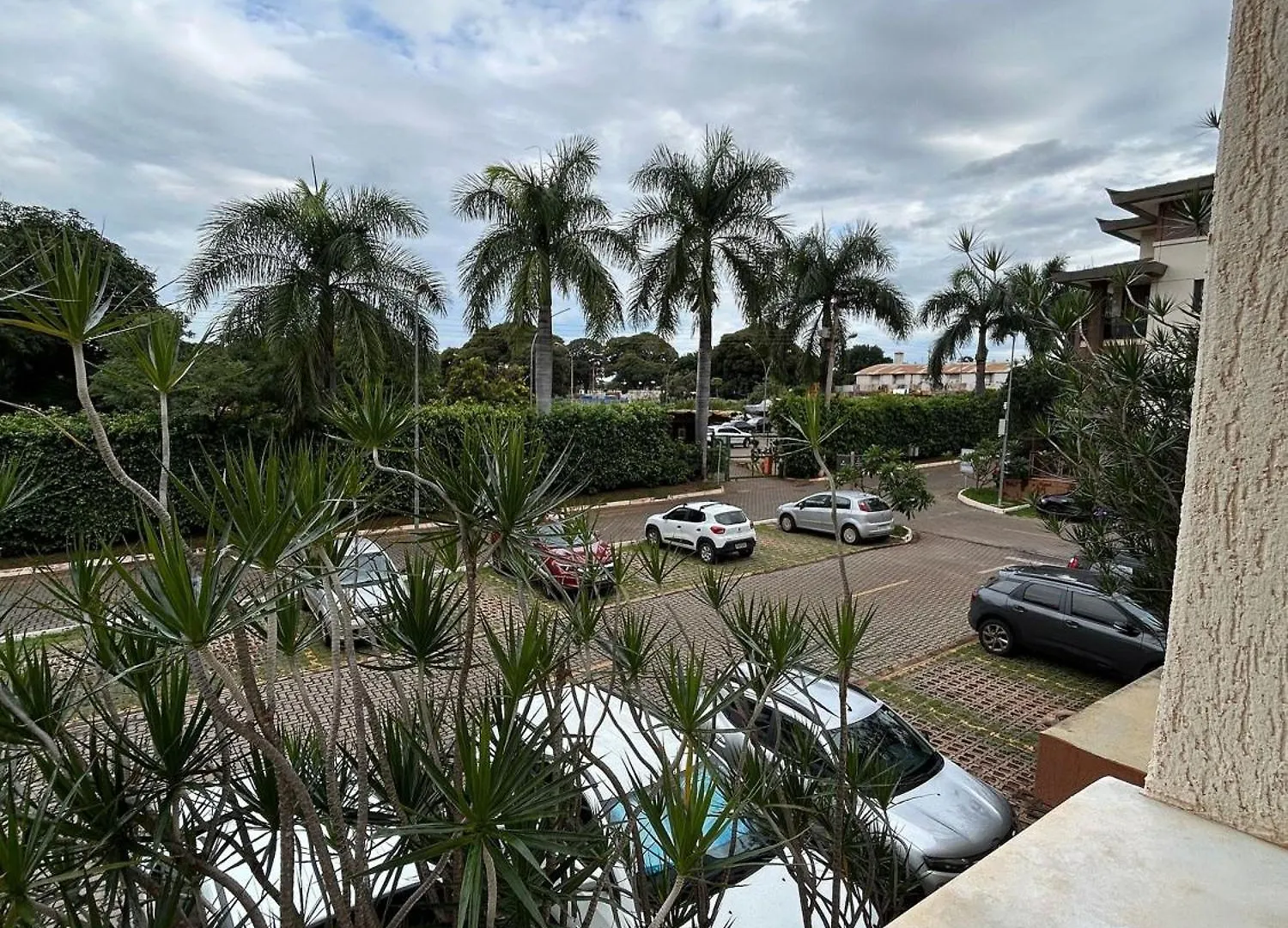 Life 209 Apto Em Resort Beira Lago Com Tv Smart Brasilia 0*,